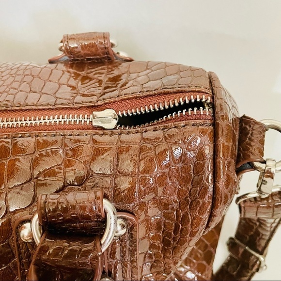 Steve Madden Brown Faux Alligator Crossbody Shoulder Bag Purse - Picture 4 of 10